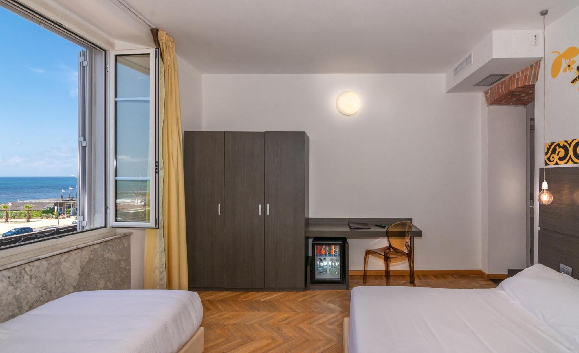 Hotel Tirreno Marina di Massa