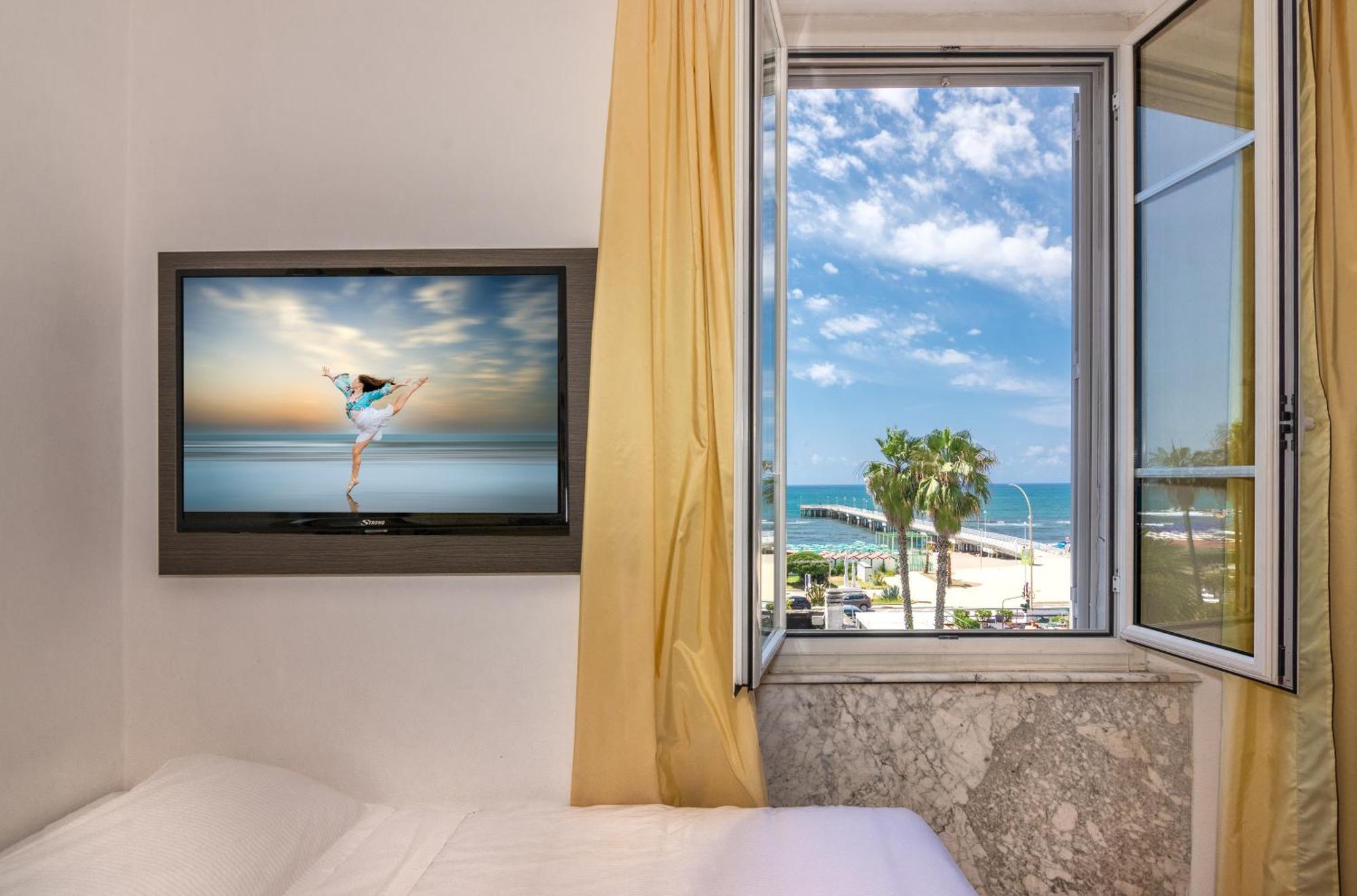 Tirreno Hotel