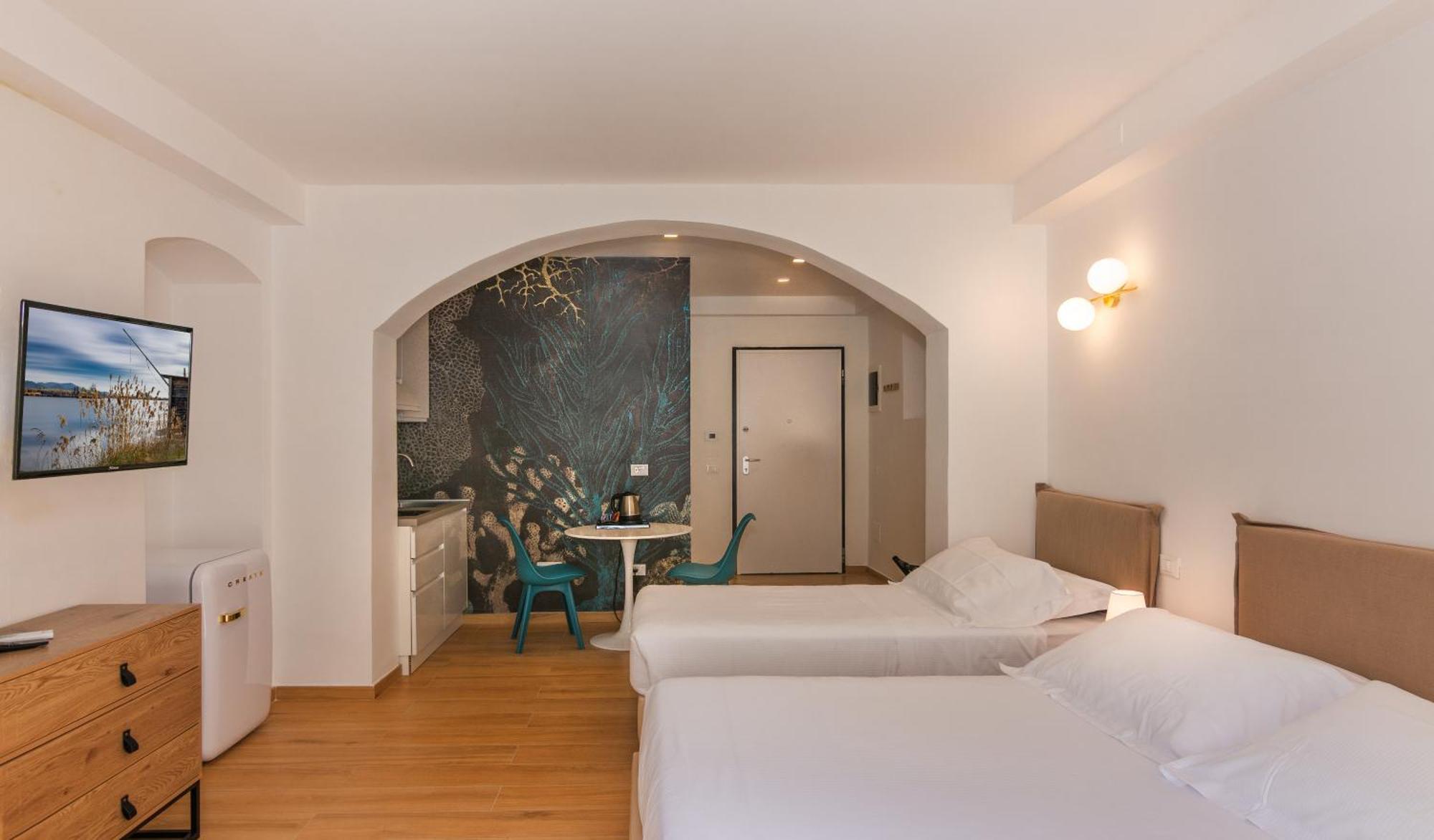Tirreno 4* Marina di Massa