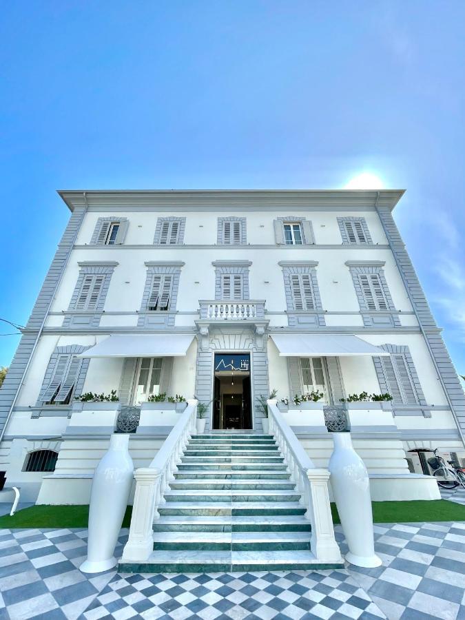 Tirreno Hotel Marina di Massa